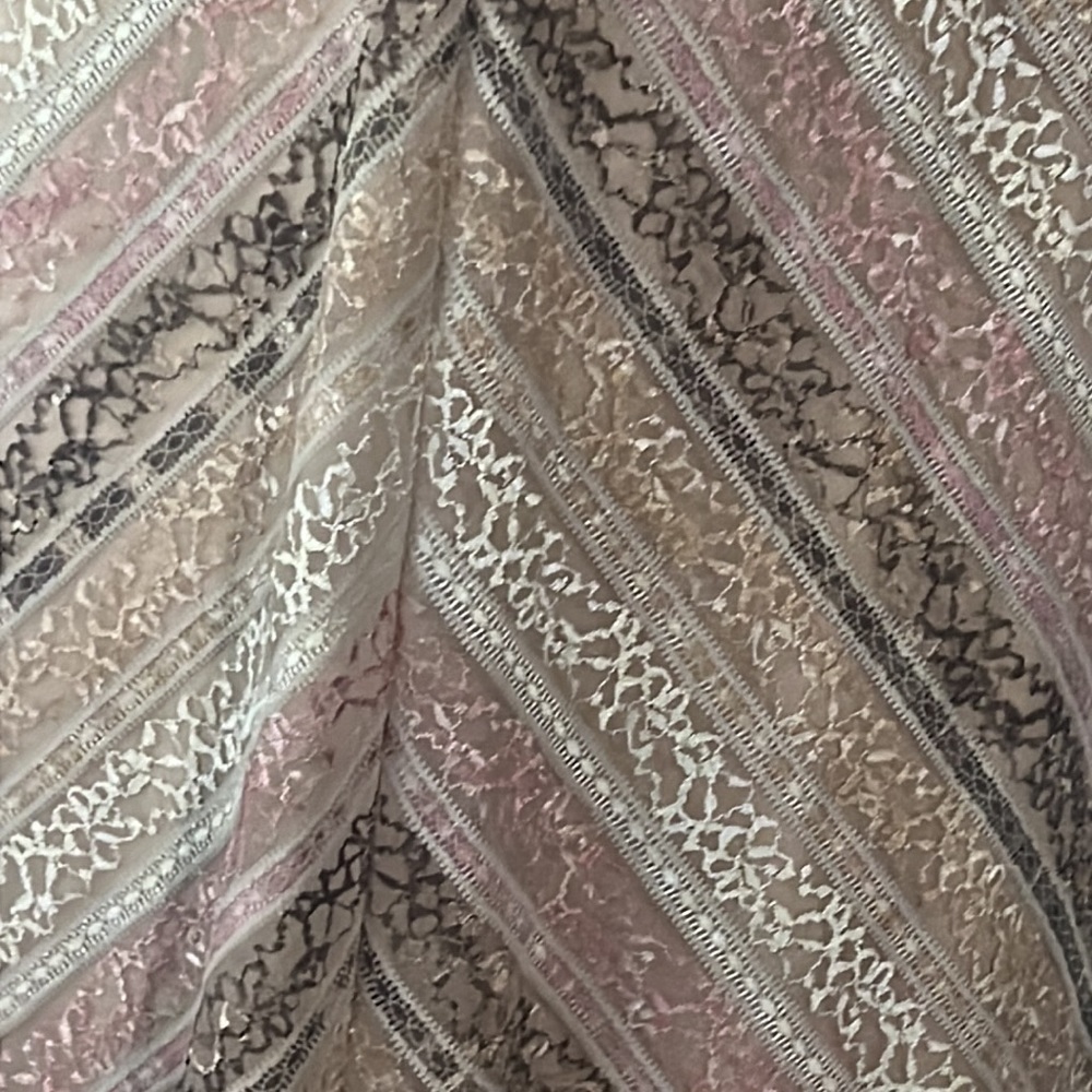 Dress - Picture 4 of 5